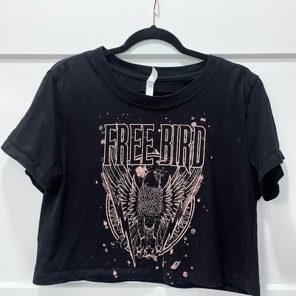 Tops - Black 'Free Bird' Graphic Tee